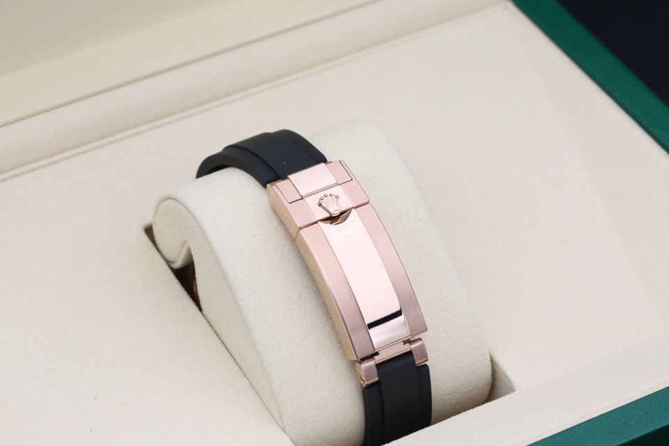 Rolex Daytona 126515 LN Image 3